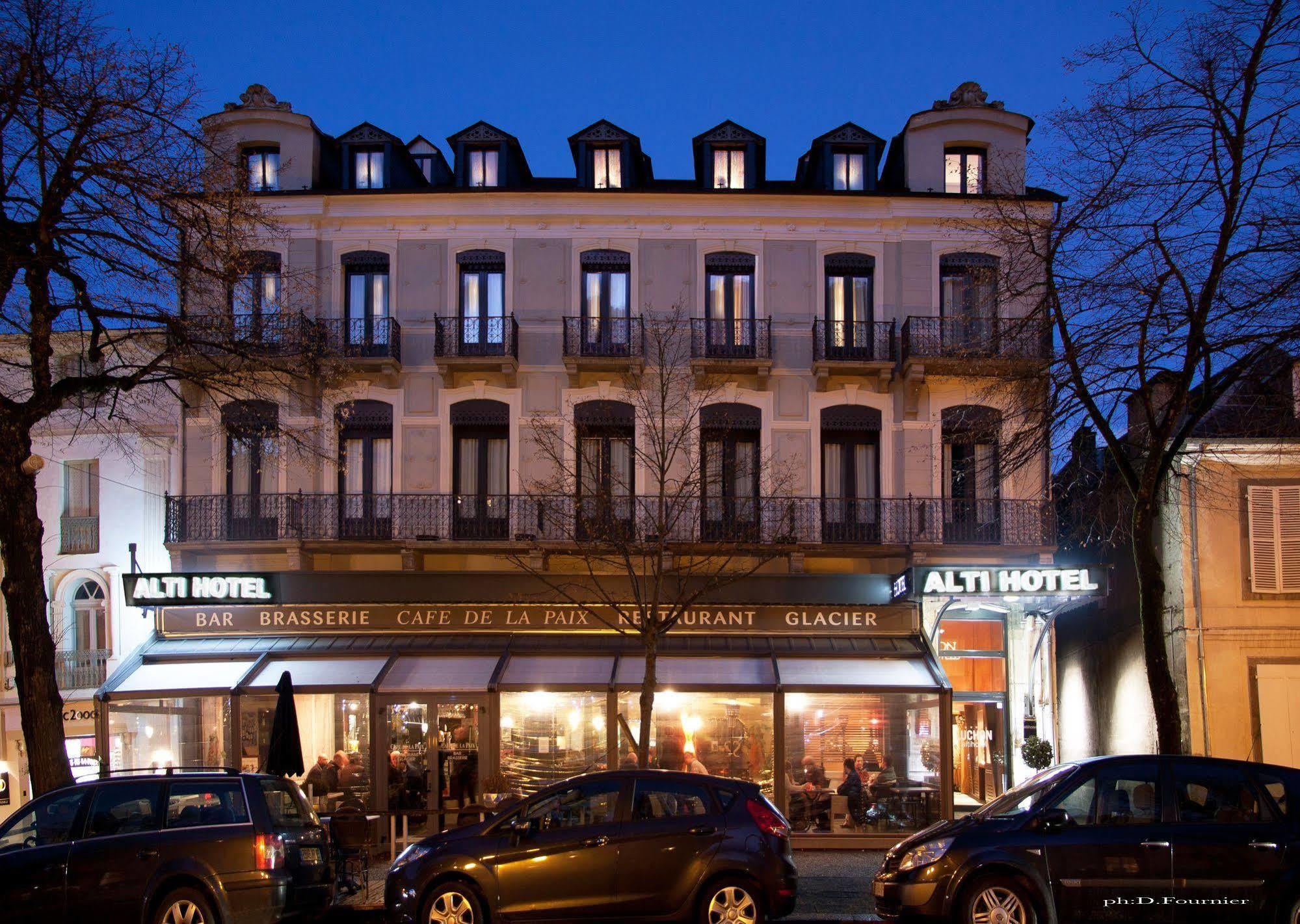 Alti Hotel Bagneres-de-Luchon Exterior photo